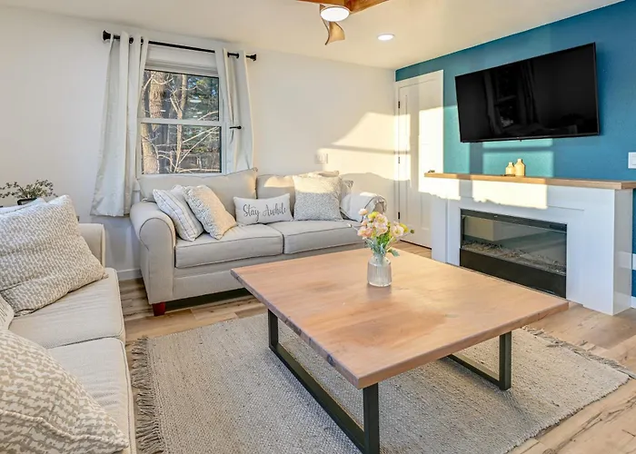 Riverfront Reset! Dells Cabin W/ Kayaks & Deck