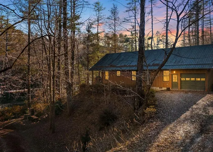 Maple Gap Cabins - 66 Acre Nature Retreat With Two Charming Cabins