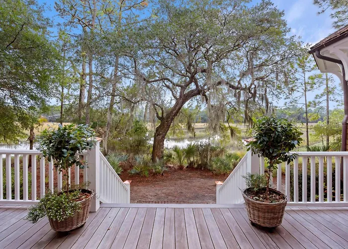 18 Blue Heron Pond Road