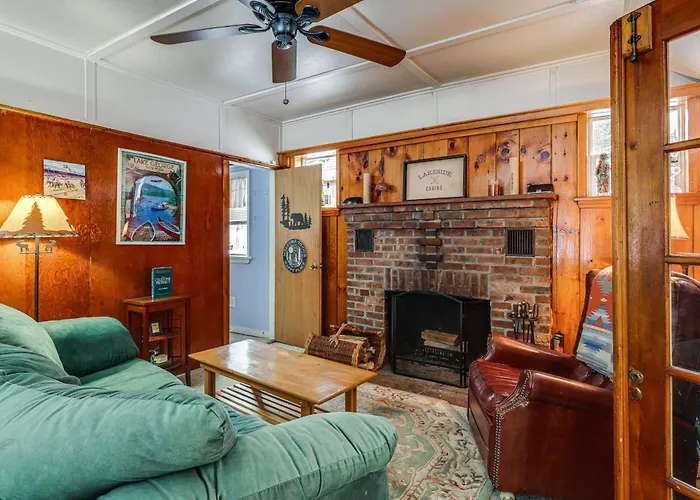 Walk To Lake George Beach: Quiet Family Retreat