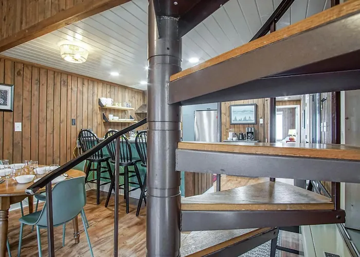2 Br: Wabasso 5: 2Br, 2 Bath