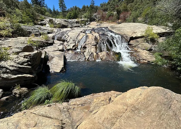 Cedar Springs Retreats
