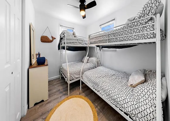 Lbi- Ship Bottom, Duplex Available For Summer 2026 Rentals