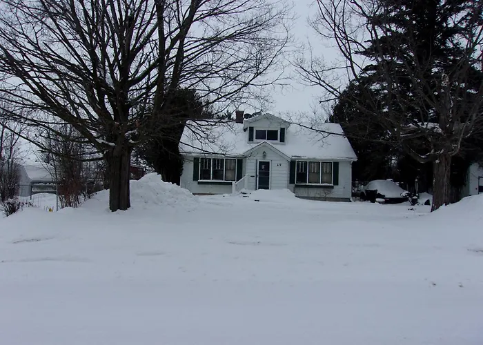 Friends And Family Newer Vacation Home