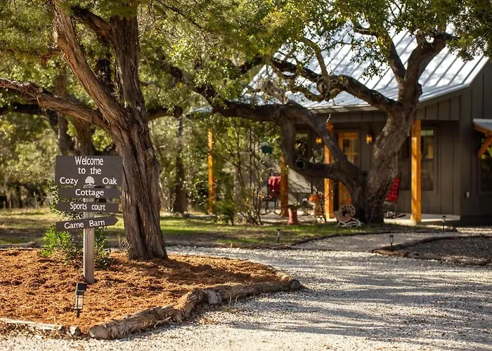 Feed Deer And Chickens Cozy Cottage 8 Min To Boerne