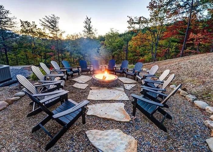 Mountain Views And 5 King Suites