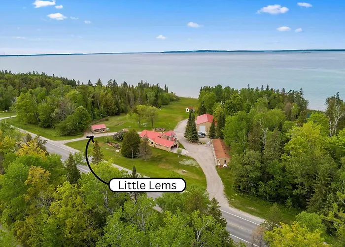 Little Lems Lake Huron Cabin W Mackinac Views