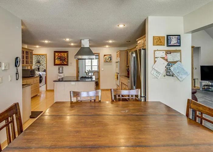 Waterfront Alexandria Gem: Family & Group Friendly
