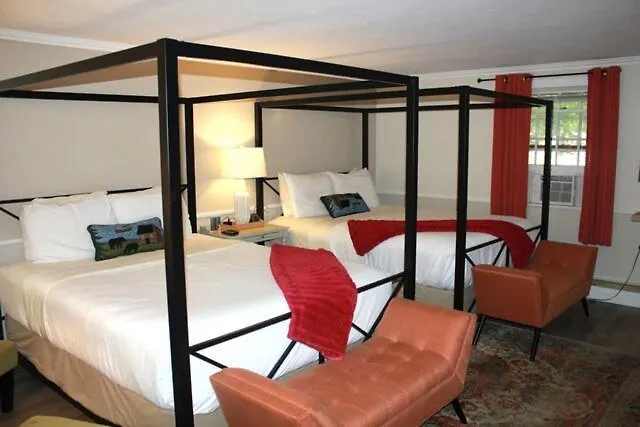 Scenic Vista Inn