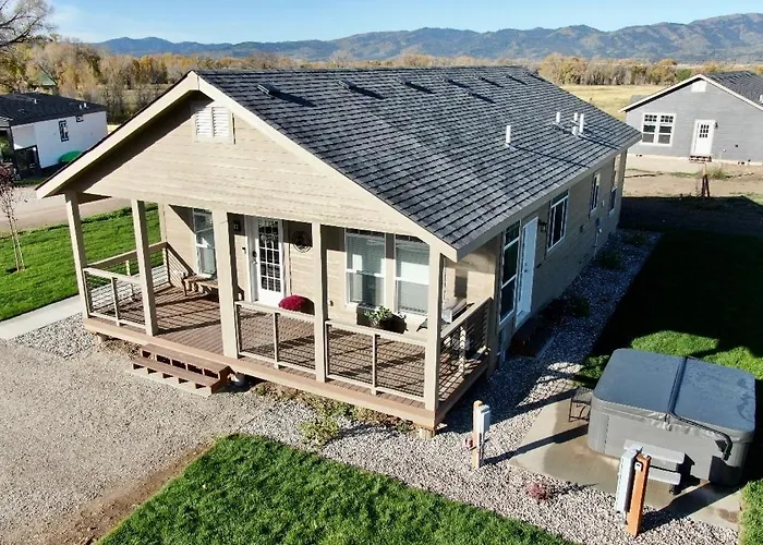 2 Bedroom King Bed Hot Tub Ac Near Jackson