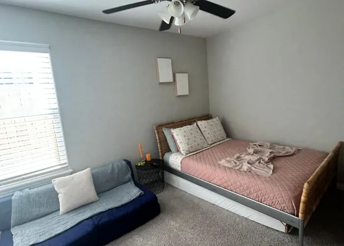 Nwa Modern Stay