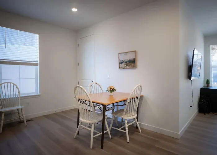 New Build 1Br Home Stunning Views Denver Access