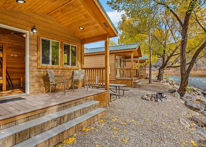 Glenwood Canyon Resort