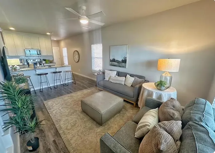 Modern Townhouse Retreat