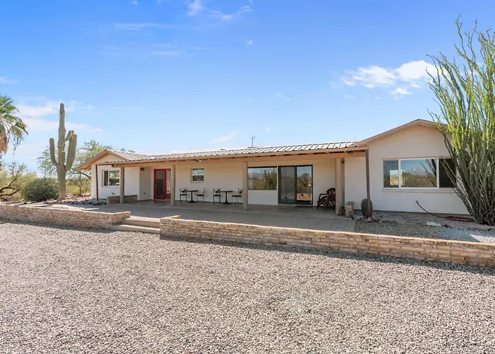 Wickenburg Ranch House Retreat And Horse Friendly