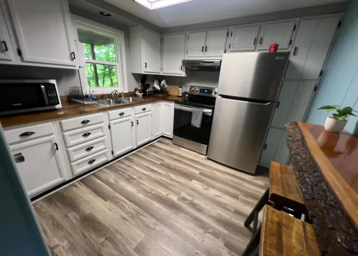 Salt Creek Cabin