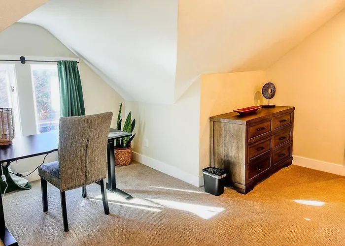 9 Min Walk To Pearl Street - Downtown Boulder