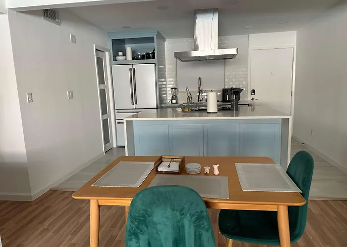 Cozy Coliving Double Room 5 Mins To Downtown