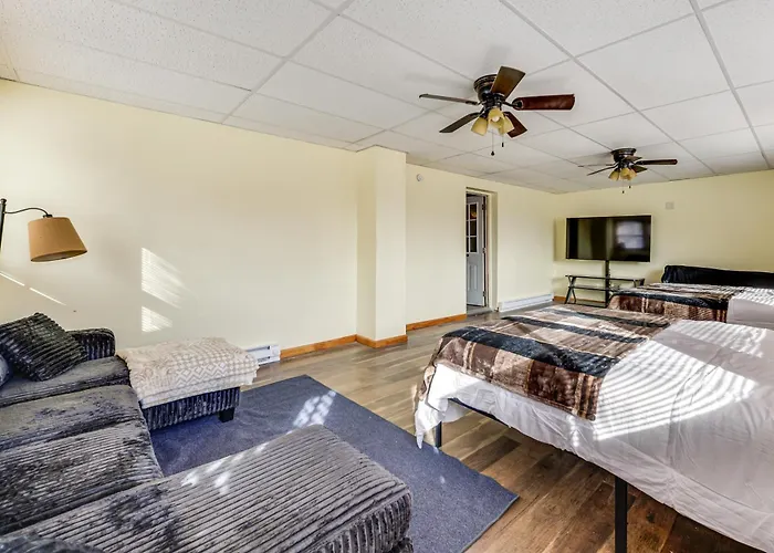 Group Getaway W/ Fire Pit: Near Susquehanna River!