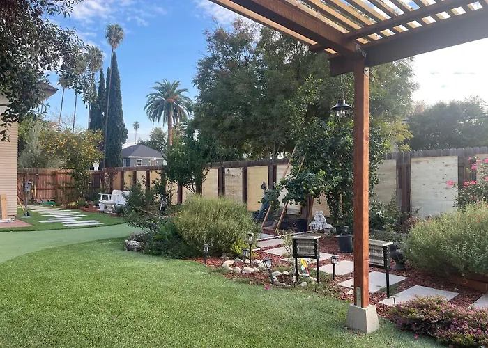 Suite In Downtown Riverside