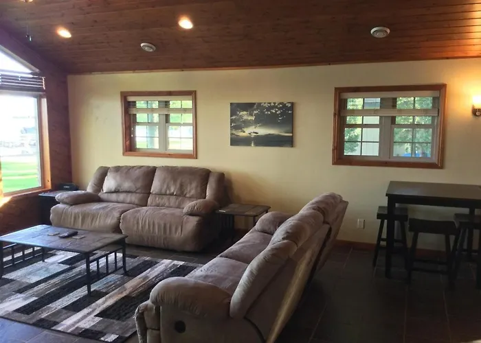 Shawano Lake Retreat