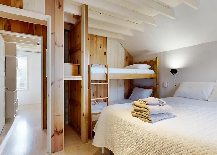 Tide & Timber By Bayley Vacation Rentals