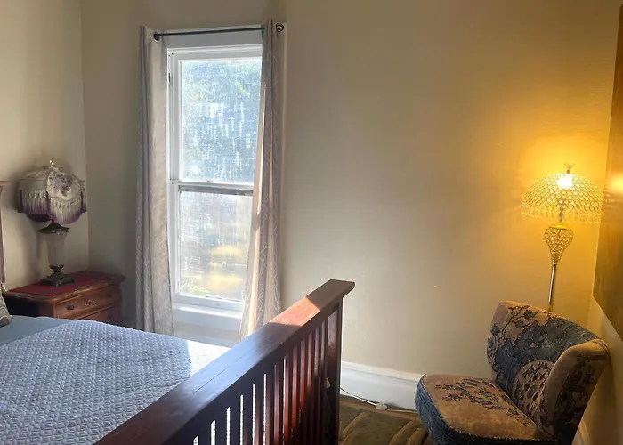 Suite In Downtown Riverside