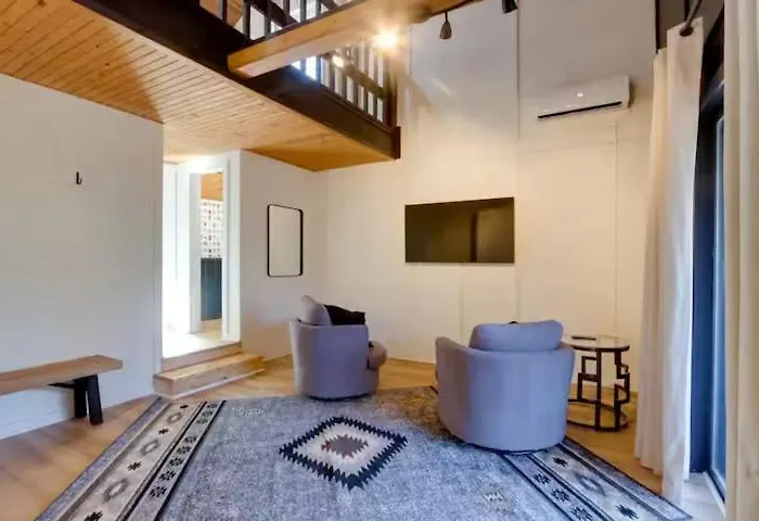 Rustic Ridge