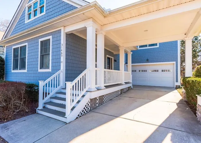 Upscale Bayside Home 4 Bedroom Sleeps 14