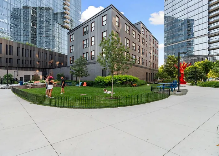 Envitae Hotel 4Br Luxury Modern Apartments