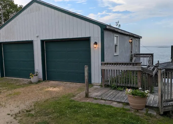Barnacle - Quiet Family Maine Waterfront Getaway