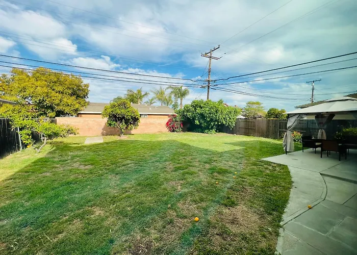 Beautiful And Cozy 4-Br Residential Home!!!