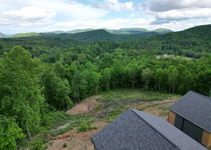 High Top Refuge At Saluda Mountain Retreats