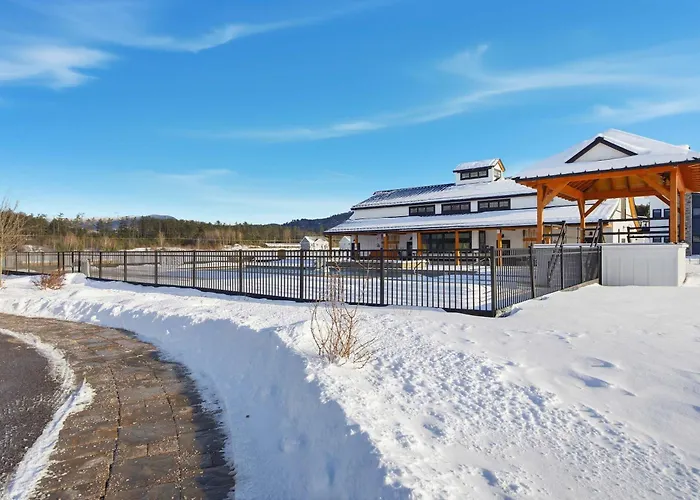The Owl'S Nest Retreat At North Lake