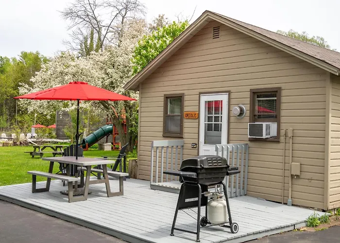 Fish Creek Cottages