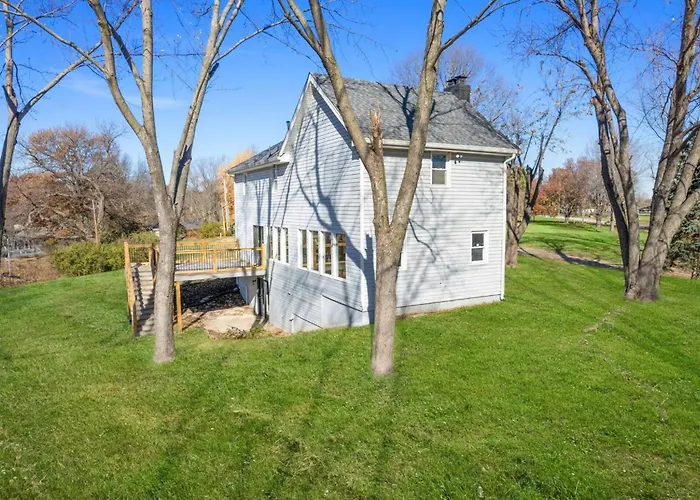 Renovated 4Br Independence Retreat On 1.3 Acres