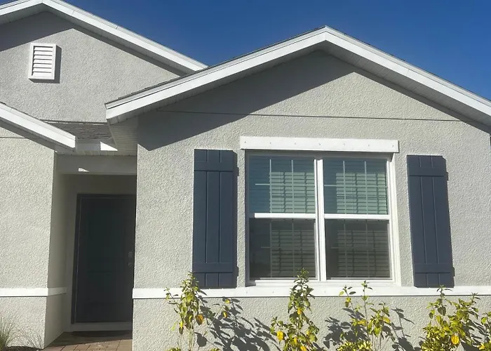 Daily & Lazaro Vacation Rental
