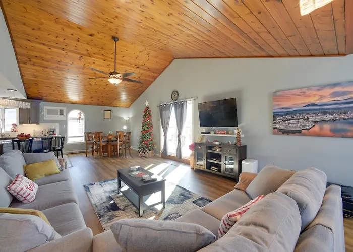 3 Blocks To Lake George Village: Spacious Home!