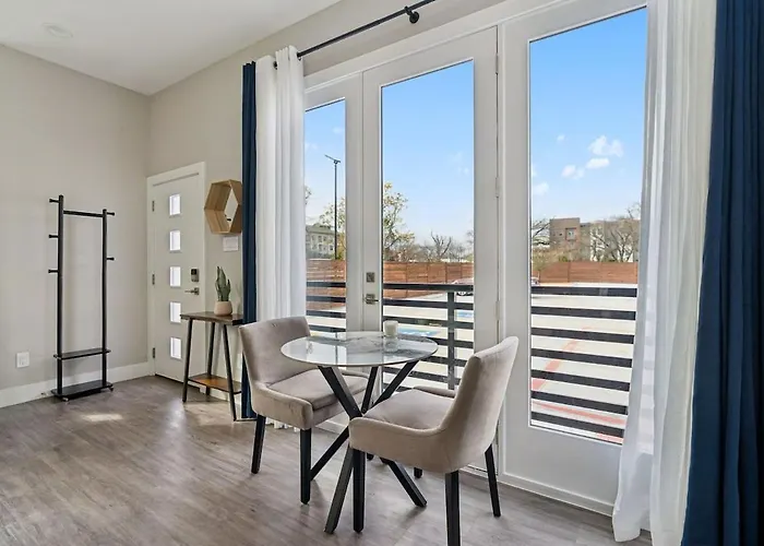 Cozy 1-Bedroom Condo With Ac In Charming Fort Worth