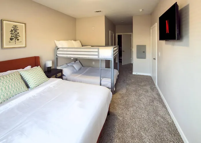 1St Floor 2B2B-Pool, Parking, Gym, 30Mnt To Austin