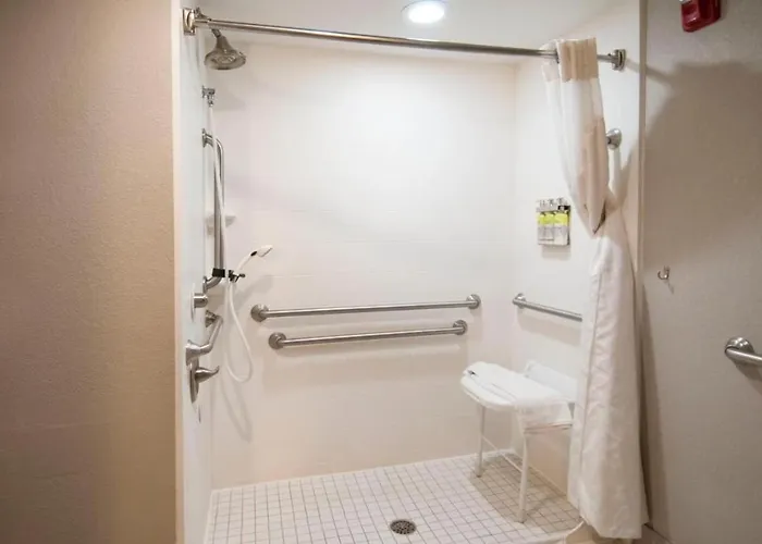 1Br 1B King Bed Apartment W Kitchen 234