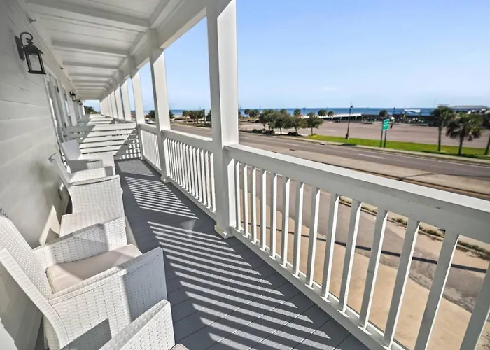 Beach Access Condo-Walk To Downtown-Pets Welcome W/ Fee