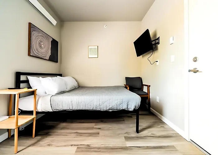 Cozy Micro Suite Unit 7 Sleeps 2 Minutes To Downtown