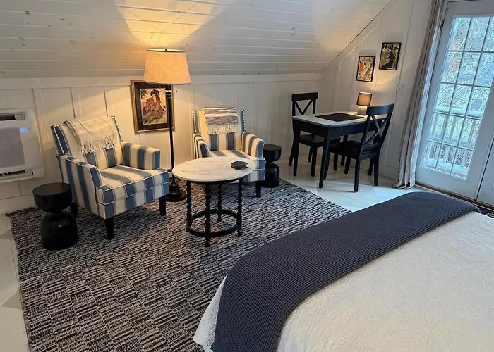 Saugatuck Studio Walk To Downtown And Waterfront