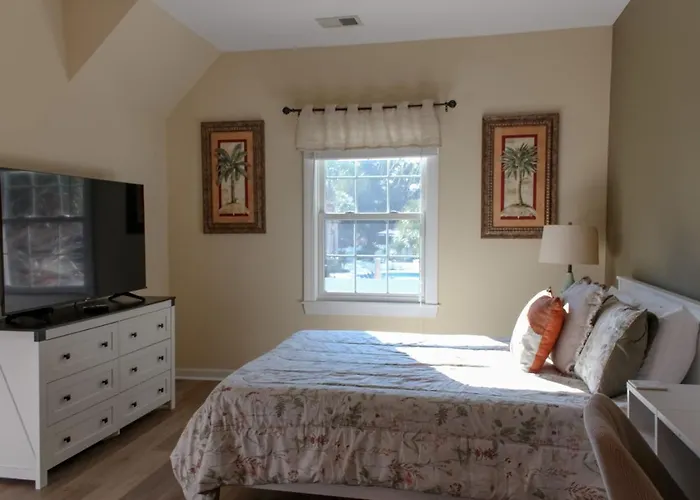 Royal Jr. Suite