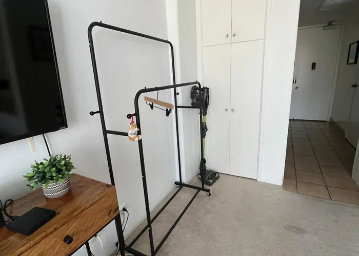 Ilikai Marina Condo For Rent With Free Parking