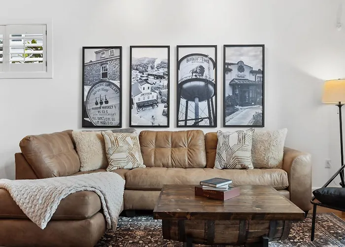 Urban Bourbon Escape - Downtown Louisville Getaway