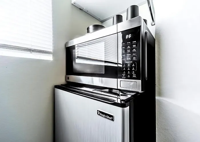 Cozy Micro Suite Unit 7 Sleeps 2 Minutes To Downtown