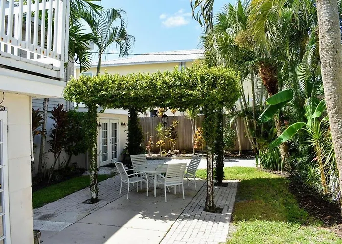 Casey Key Studio Villa