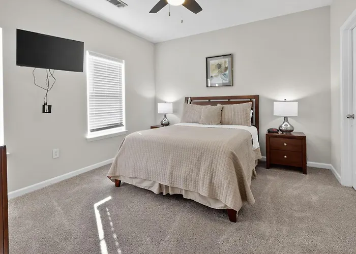 Dunn Elite Properties